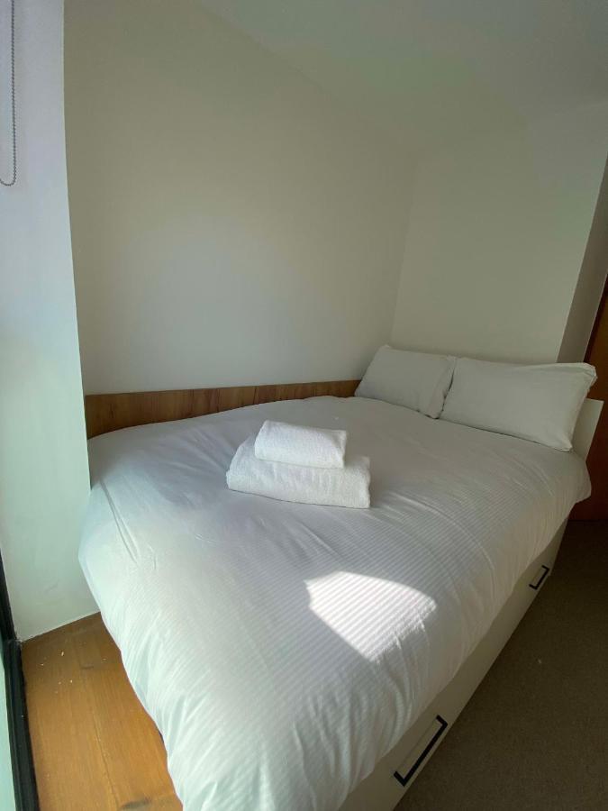 Regency Hall Smart Cheltenham Ensuite Rooms B Ngoại thất bức ảnh